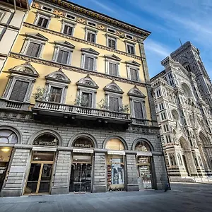 **** Aparthotel Palazzo Gamba Al Duomo Italia
